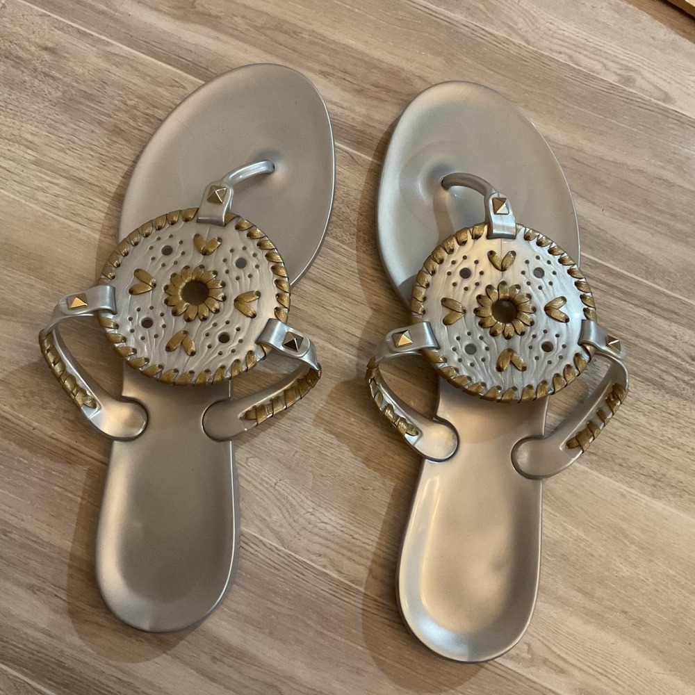 Jack Rogers Georgica Jelly Sandals Silver Gold Whipstitch Studded Thong Size 9